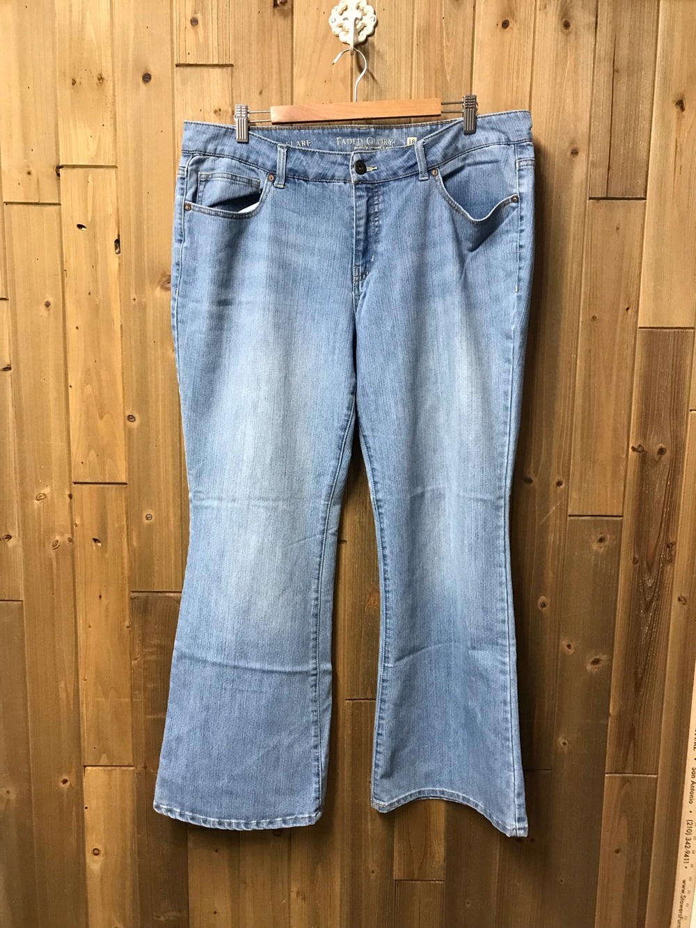 Faded Glory Light Blue Women's Sz 18 Flare Jeans